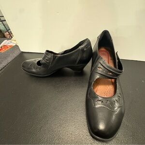 👞 Cobb Hill Black Leather Mary Jane Heels | Size 9M | Comfort